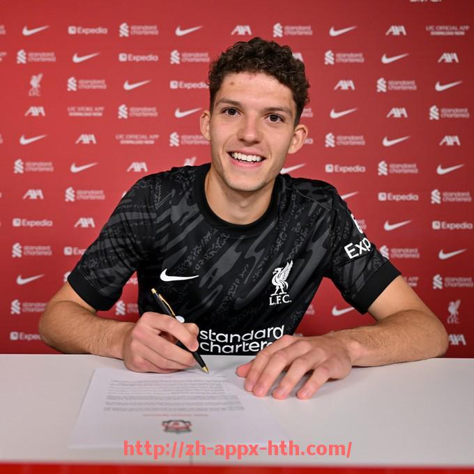 华体会hth官方网站下载-西甲联赛13-14赛季：2013-2014赛季西甲联赛的精彩比赛与回顾